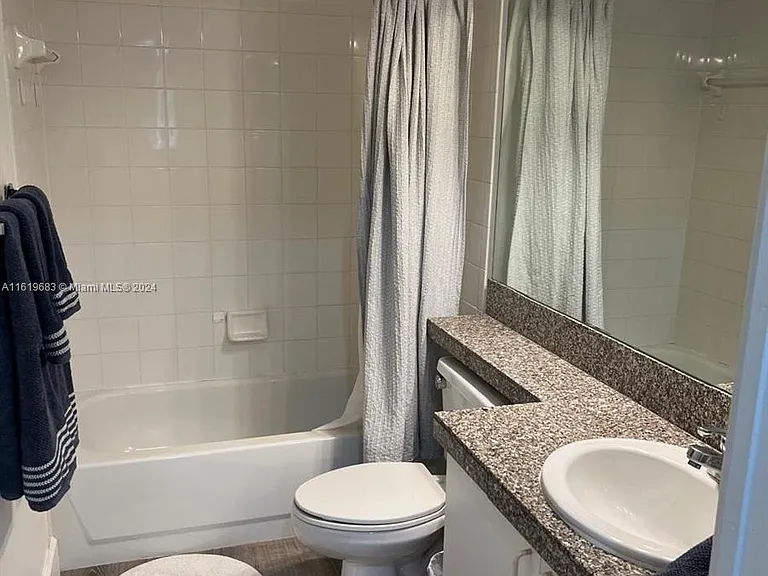 19901 E Country Club Dr #2207 — Photo 22
