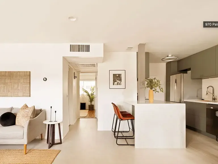 970 Palm Ave #207 — Photo 4