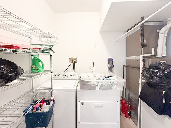 3rd image of 596 Quincy St APT 2