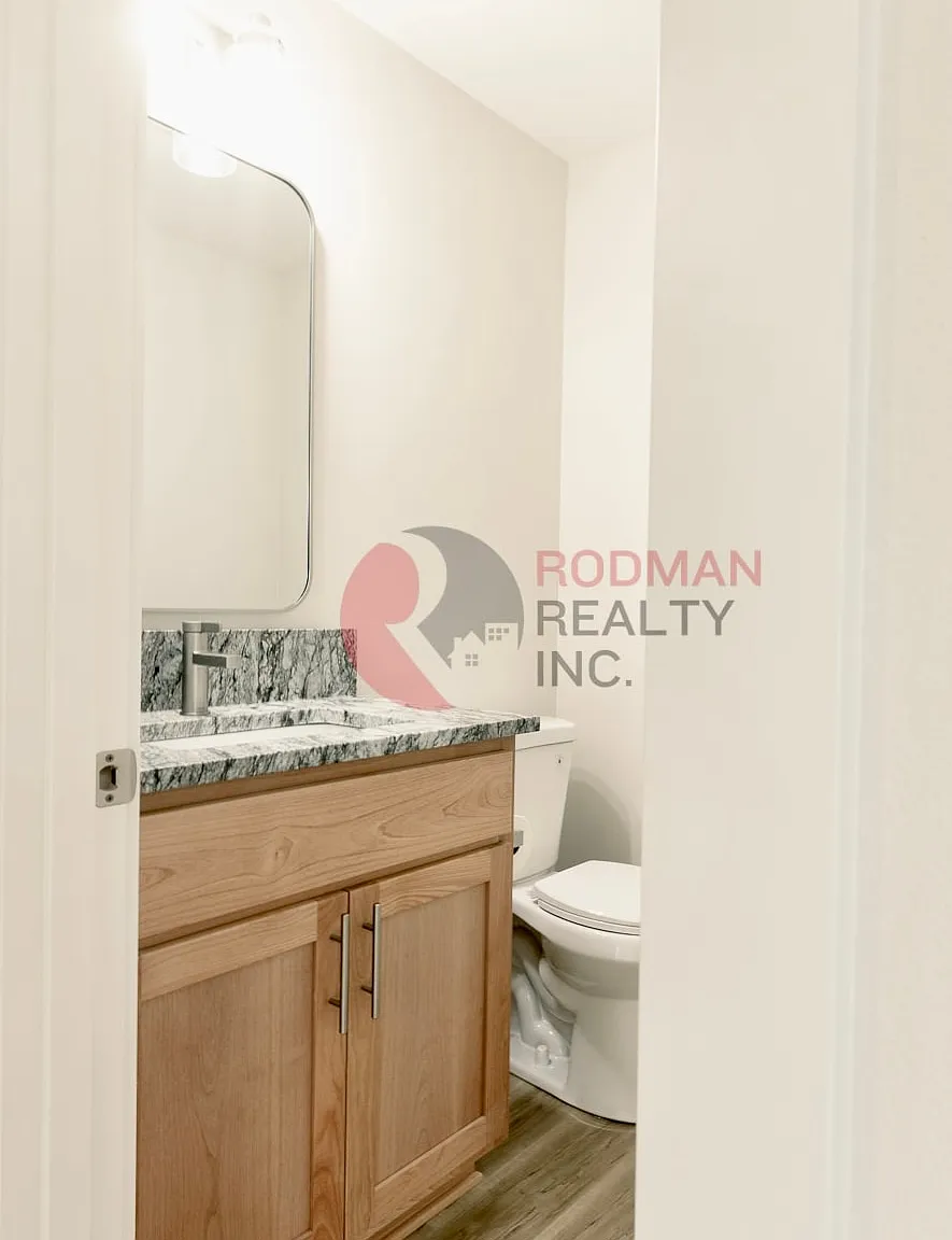 1001 S. 5th Avenue — Photo 3