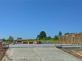 1824 Douglas St, Howe, TX 75459