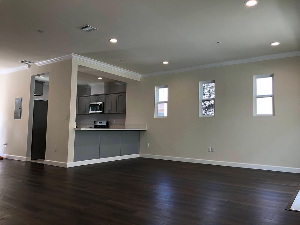 1st image of 1137 Melrose Ave #5