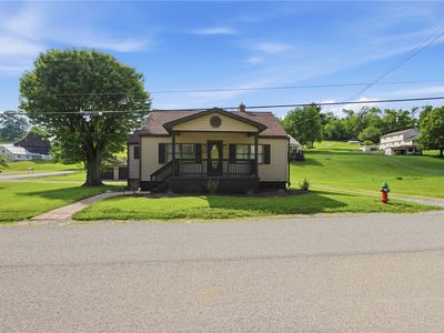 344 Lenity School Rd, Belle Vernon, PA, 15012