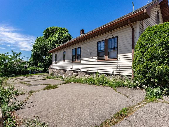 4th image of 40 Quarry St
