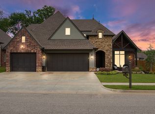 13707 S 27th St, Bixby, OK 74008