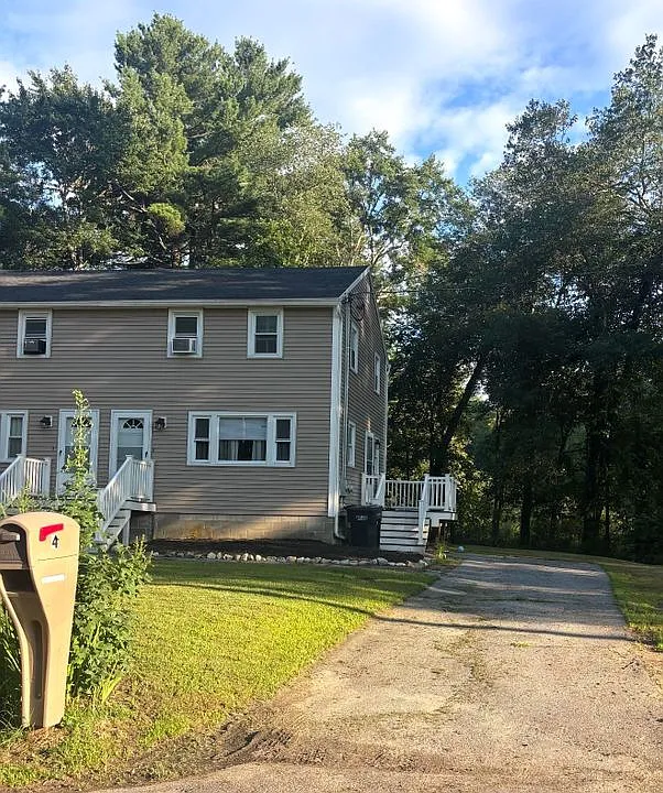4 Lorraine Ave