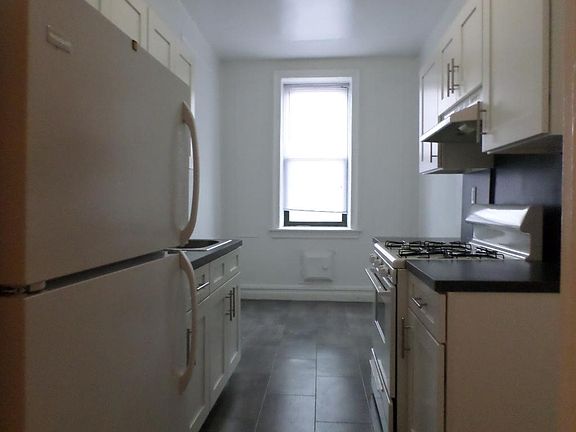 3rd image of 8550 Forest Pkwy APT 1E