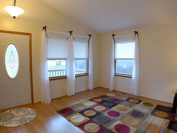 2nd image of 1022 Southfield Ave