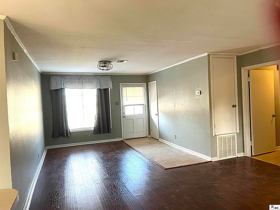 2nd image of 31 Azalea Dr