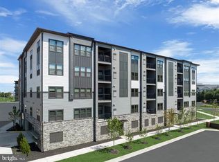 12880 Mosaic Park Way #Y, Herndon, VA 20171