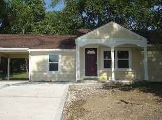 11409 N Nashua Dr, Kansas City, MO 64155