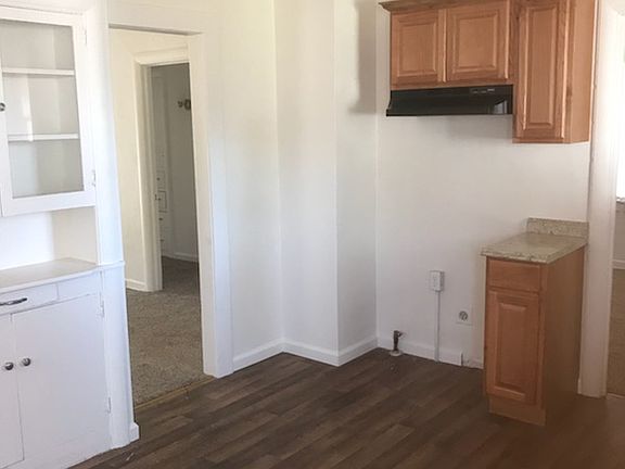 5th image of 324 W Malone St