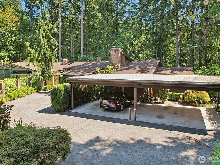 Grannis Rd — Photo 11