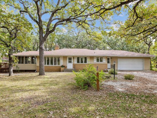 7679 38th Ave SE, Clear Lake, MN 55319
