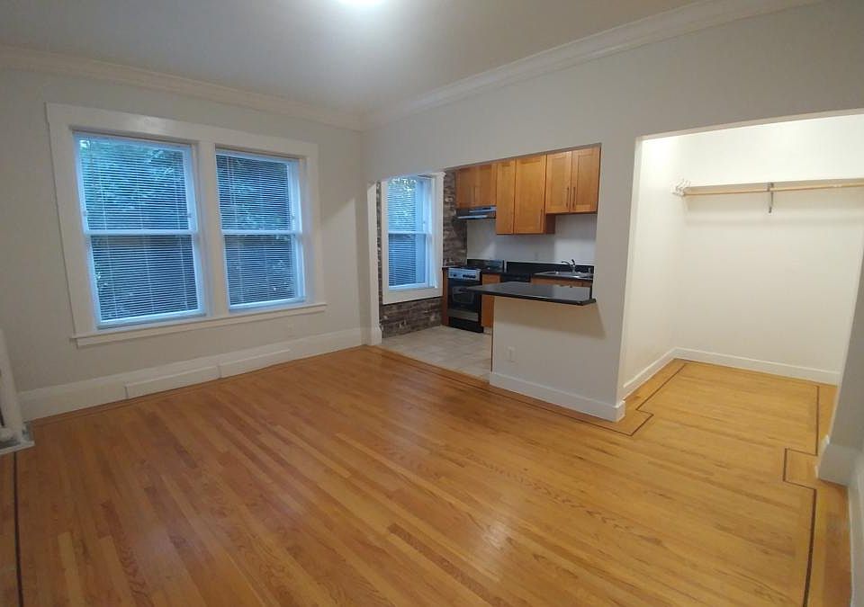 1st image of 830 Post St #315