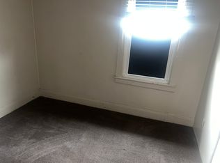627 4th Ave APT 2, Troy, NY 12182