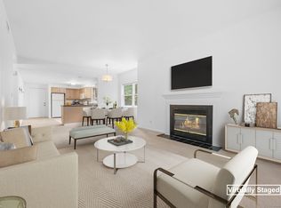 351 Pemberwick Rd APT 501, Greenwich, CT 06831