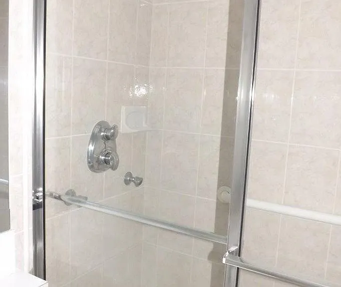 4014 Cornwall Dr E — Photo 27
