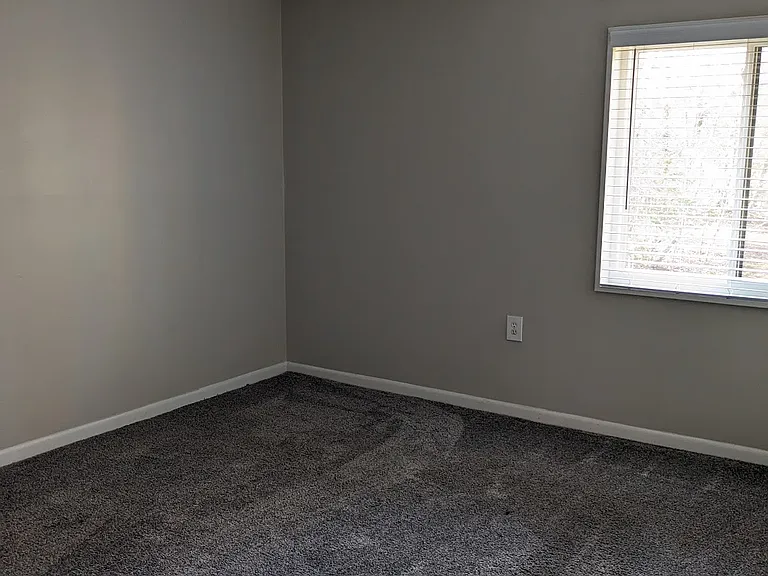 1403 Northgate Sq #32 — Photo 29