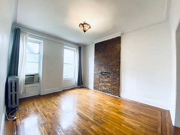 5th image of 412 2nd St #3