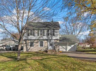 816 S Marion Ave, Washington, IA 52353