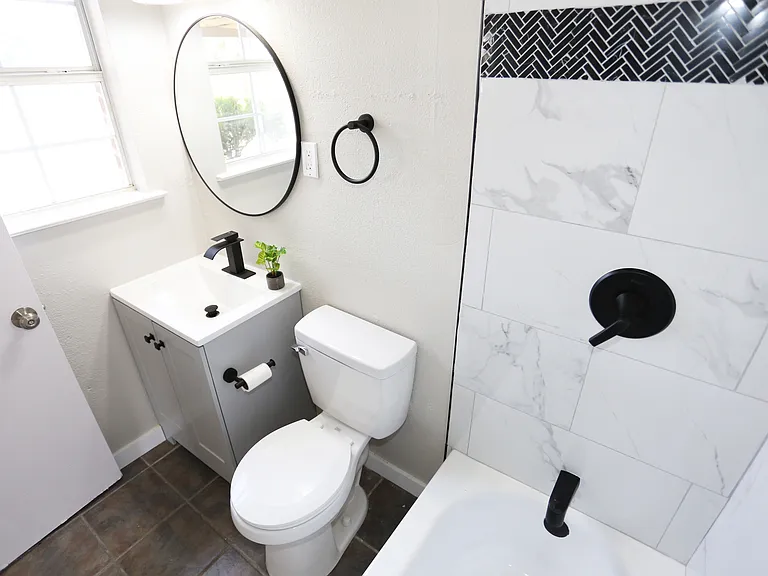 2913 Santa Rosa Ave — Photo 19