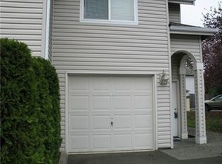 8917 Meridian Pl NE #D202, Lake Stevens, WA 98258