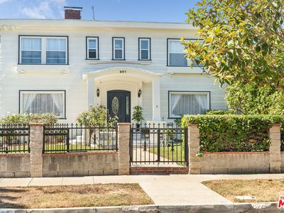 907 Westchester Pl, Los Angeles, CA, 90019