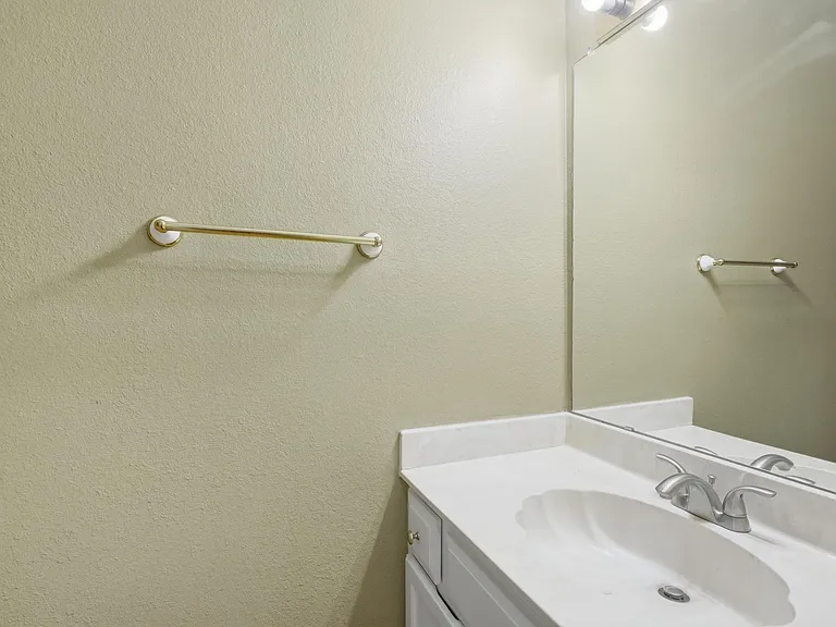 506 Wilcrest Dr #506 — Photo 16