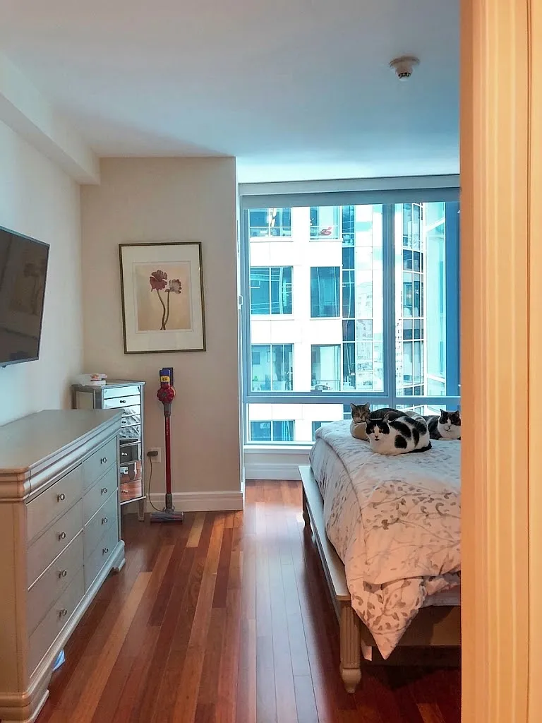 2 bed, 2.5 bath, 1467 sqft, $5,500 — Photo 4