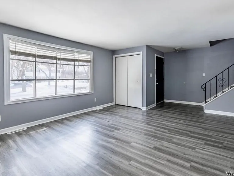 21 Fairgreen Dr — Photo 4