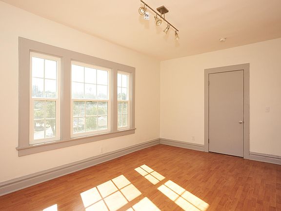 4th image of 879 N Avenue 50 #3