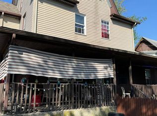 326 S 3rd St, Millville, NJ 08332