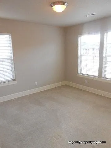17204 SW 136th Ave — Photo 13