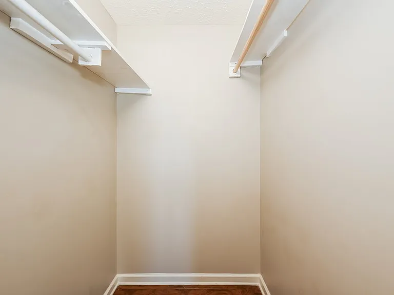 4936 Deerhaven Dr — Photo 12