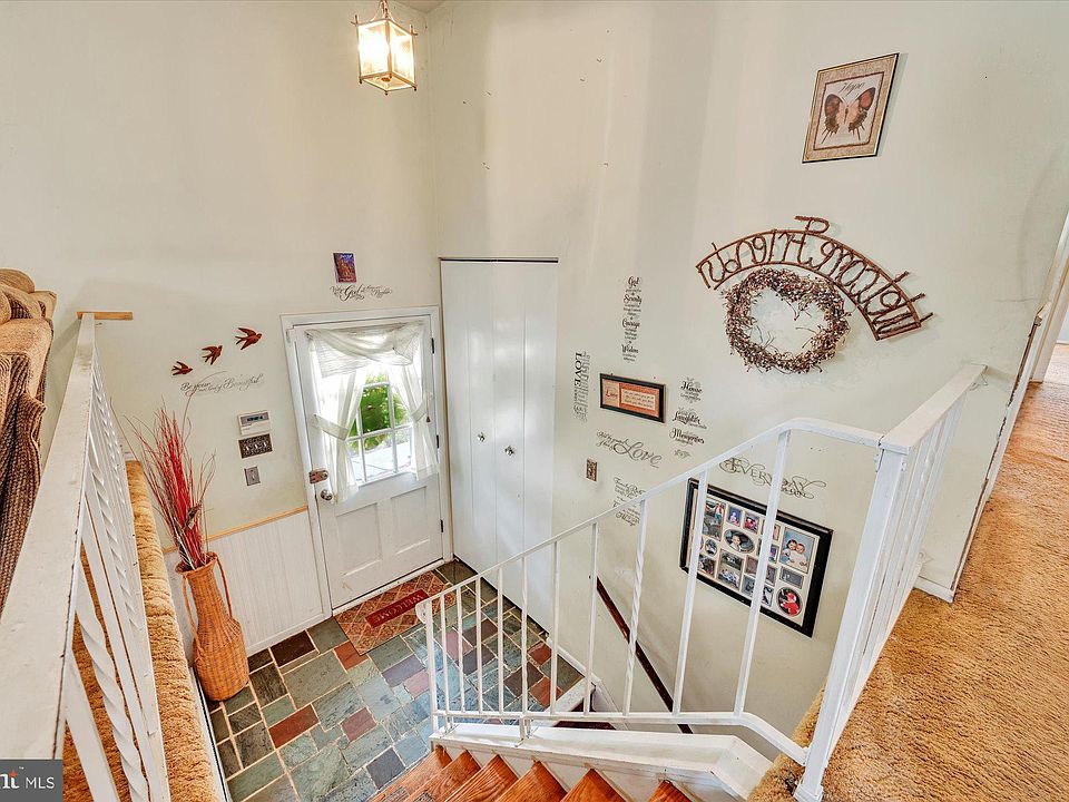 7 Overlook Dr, Pottsville, PA 17901 Zillow