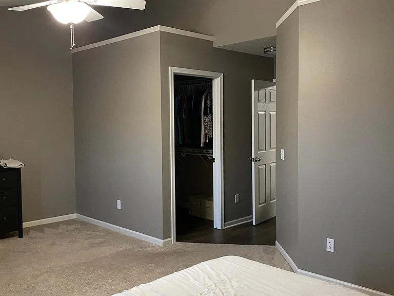 Bedroom 1 (Primary)