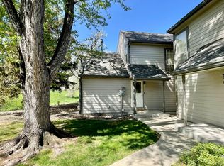 330 Cobblestone Dr, Colorado Springs, CO 80906