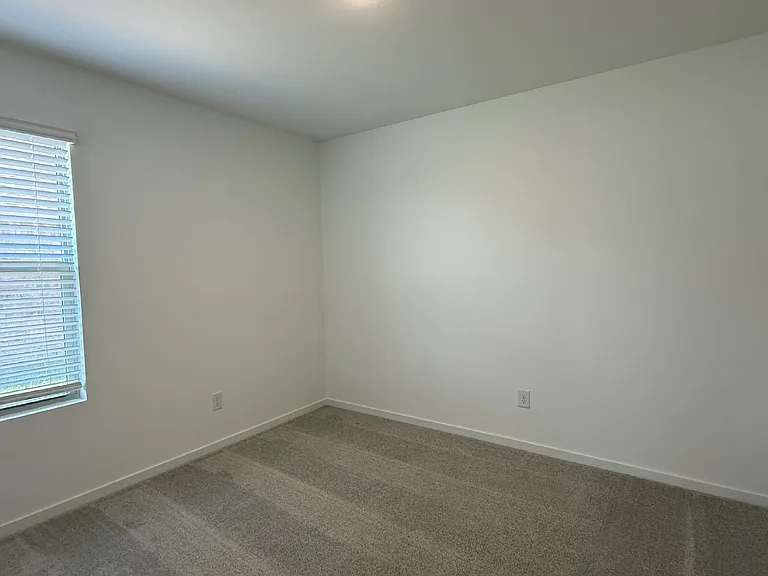 2001 Chestnut Oak Ct — Photo 17