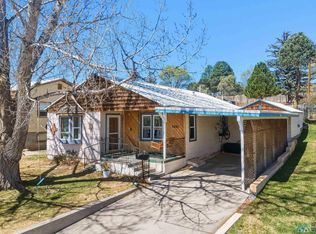 1432 S 5th St, Raton, NM 87740