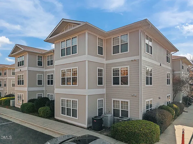 929 Morreene Rd #B22 — Photo 1