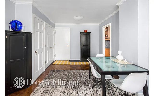 Sold by Douglas Elliman | media 4