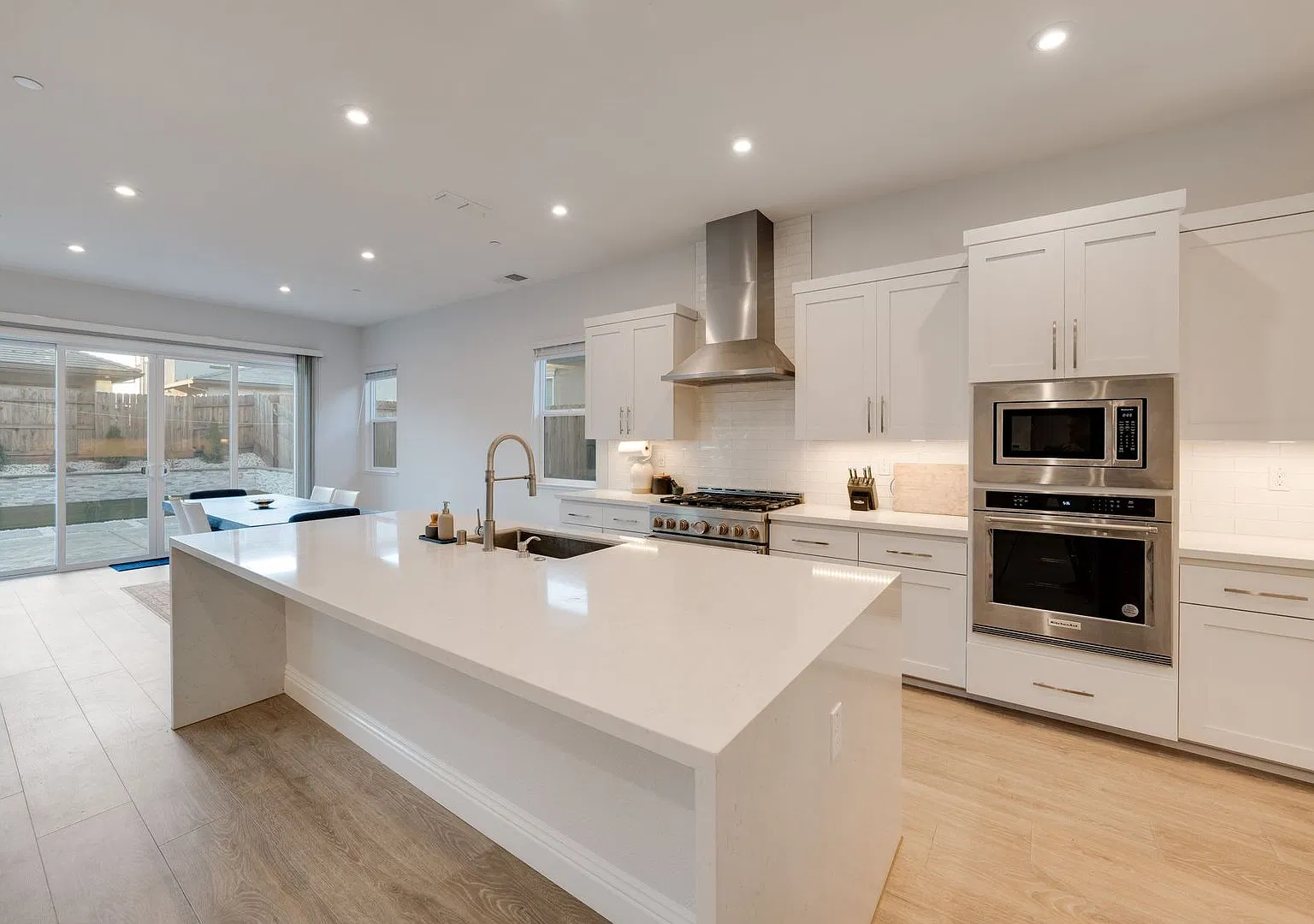 Luxury 4 Bedroom Home in Gated El Dorado Hills Community! — Photo 4