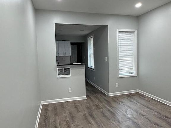 3rd image of 2612 N Palethorp St