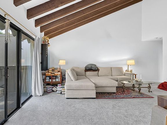 5th image of 641 Woodside Sierra Unit 4