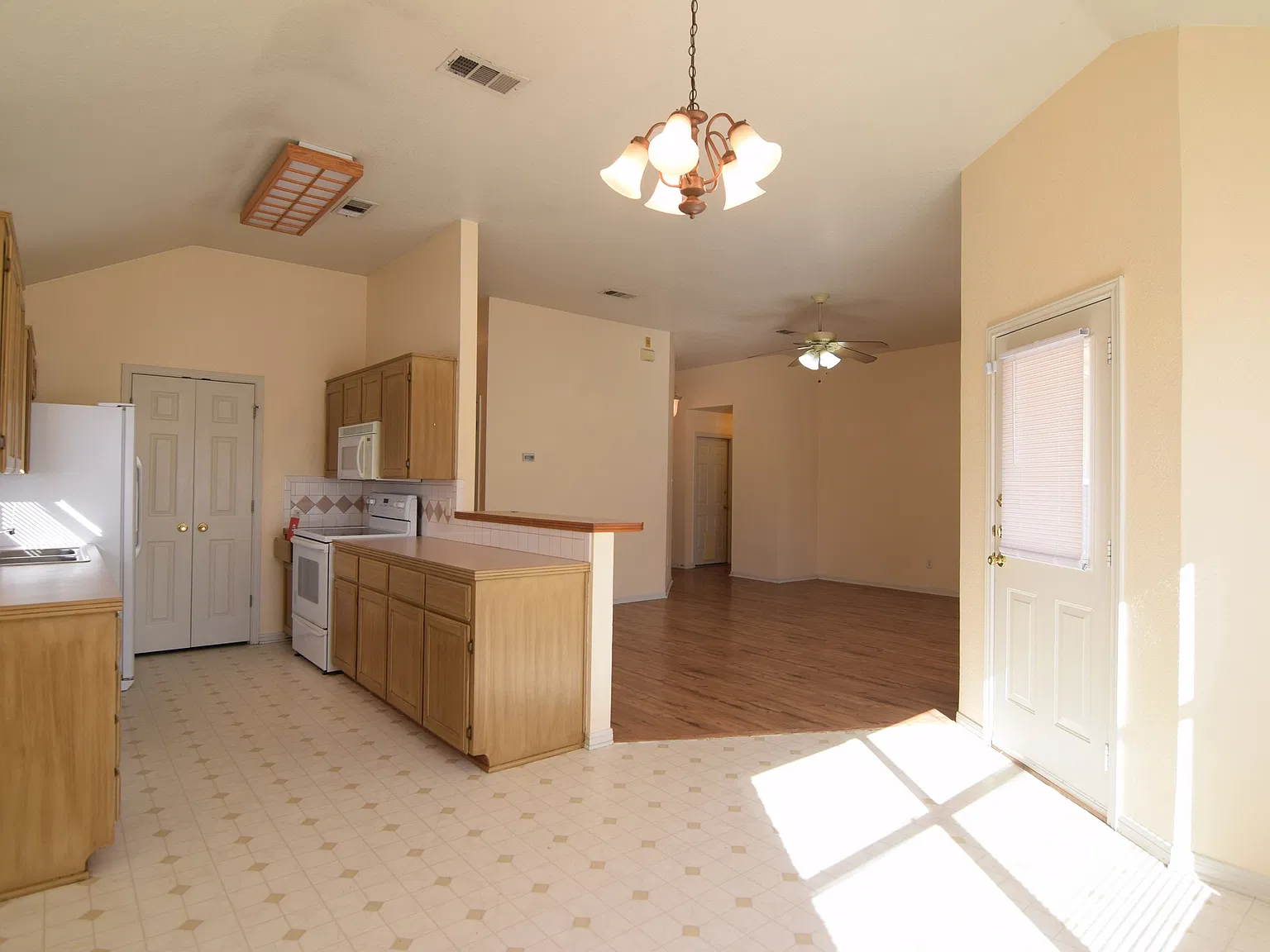 4041 Wells Dr, Kempner — Photo 4