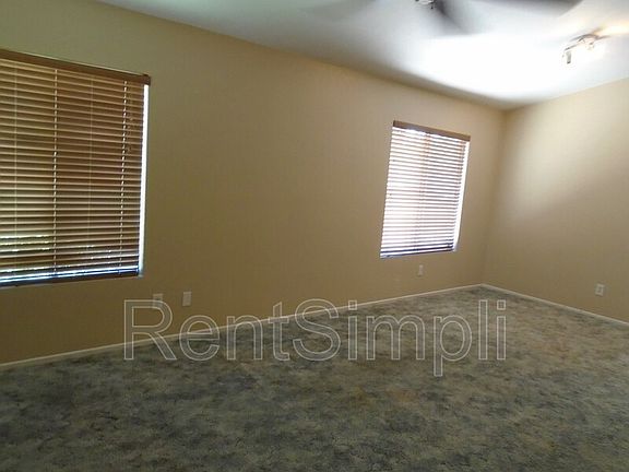 3rd image of 43033 Calle Jeminez
