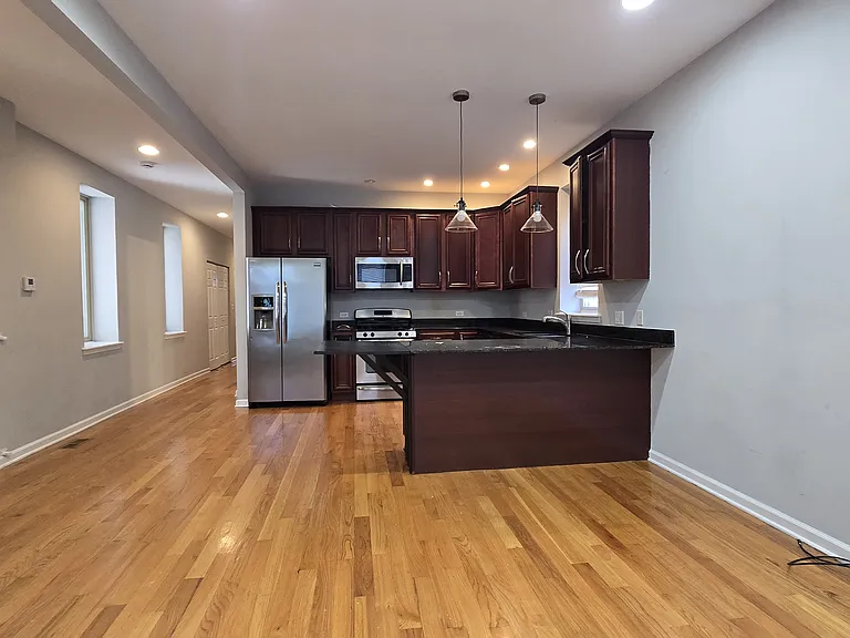 3147 W Augusta Blvd #1 — Photo 1
