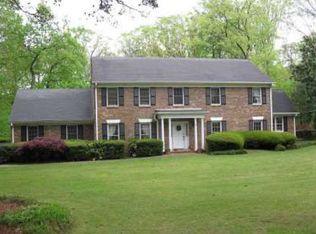 6235 Riverside Dr NW, Sandy Springs, GA 30328