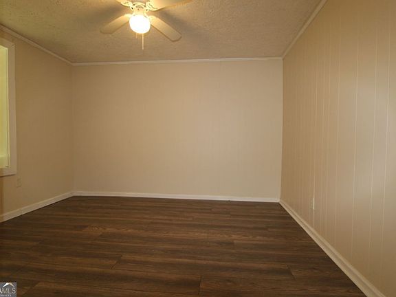 4th image of 151 Hennon Dr NW